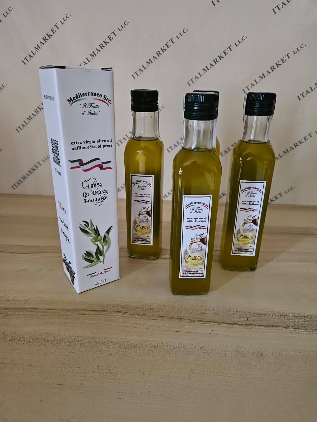 Olive oil from itrana’s olive tree